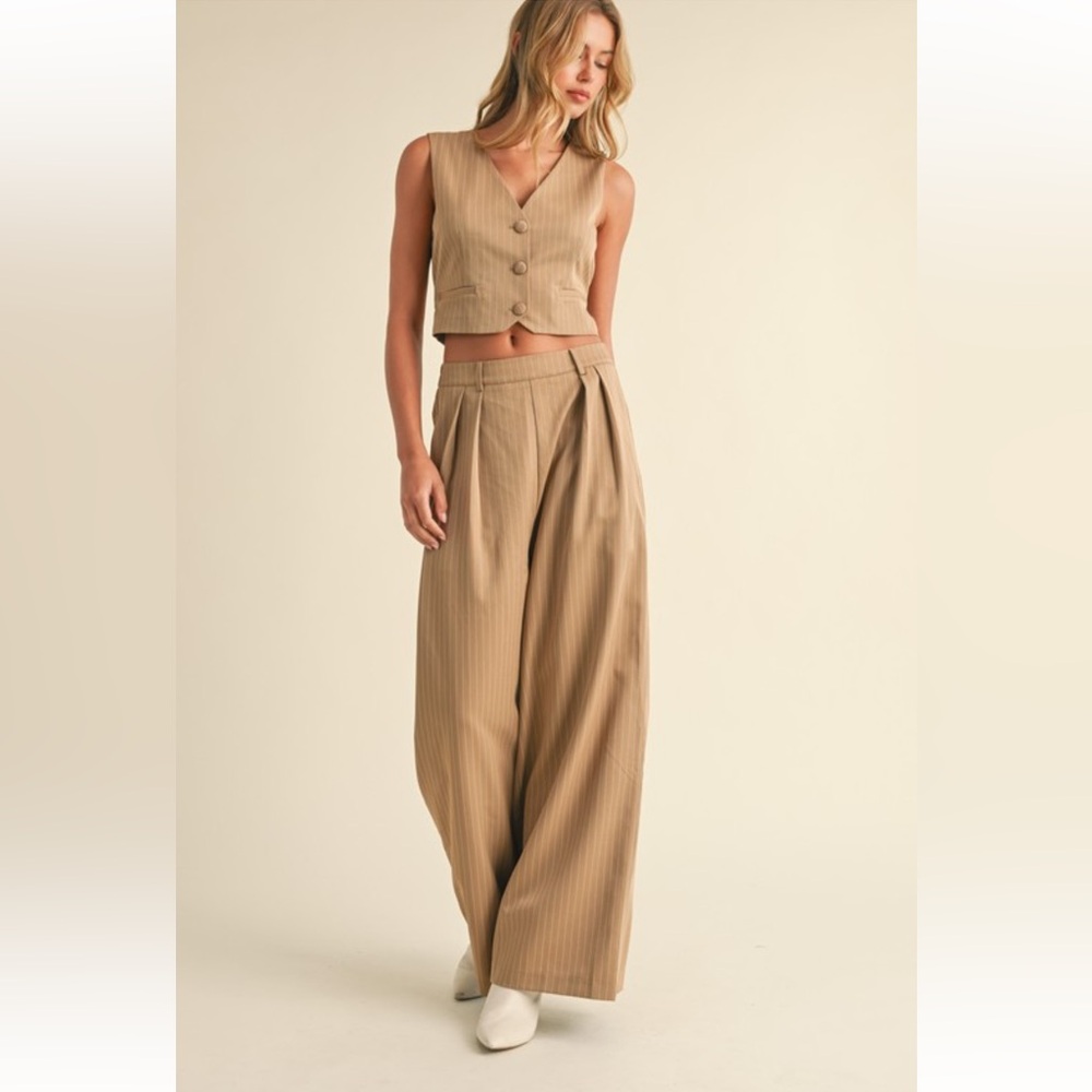 Tan Women's Wide-Leg Pants & Vest Set